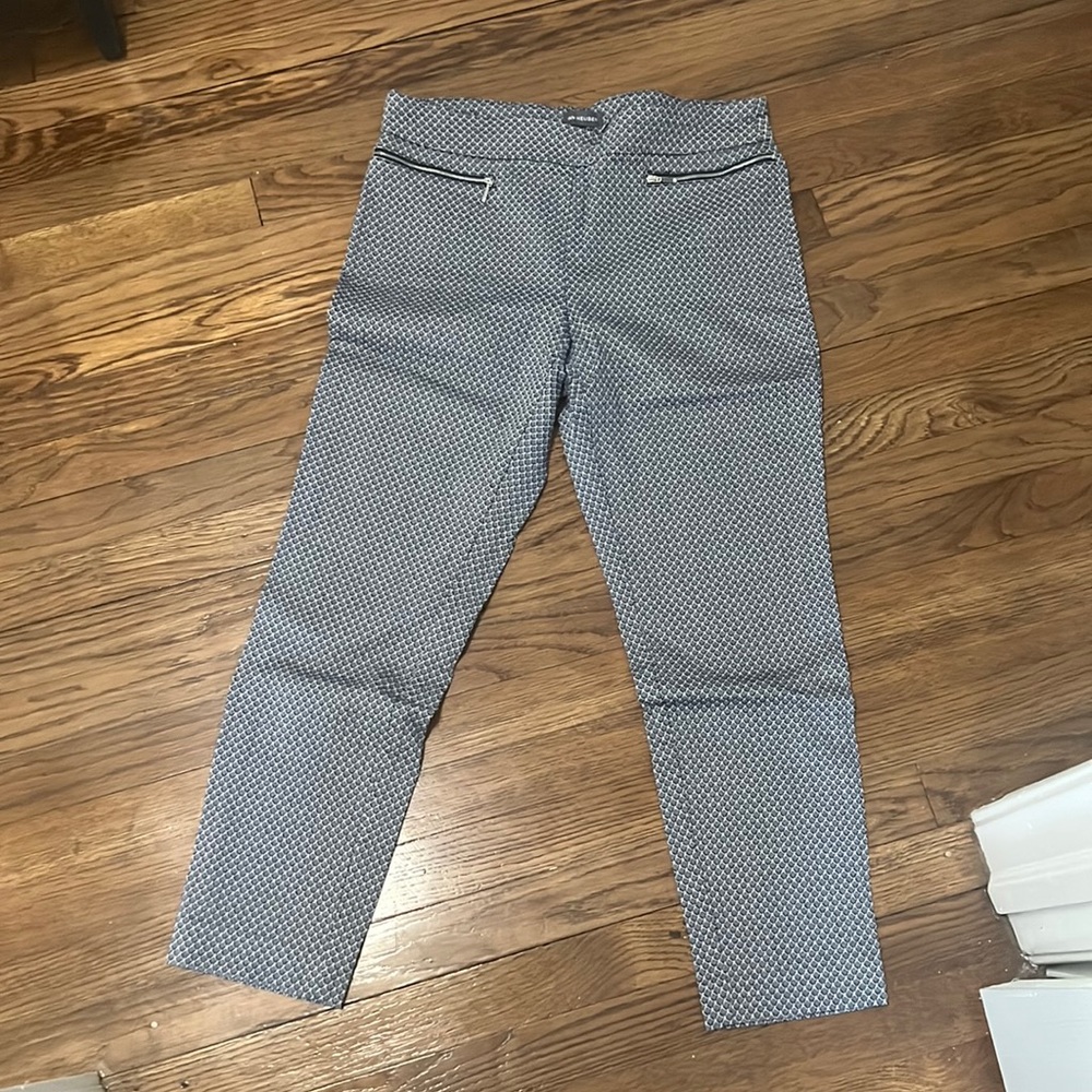 Capri stretchy pants